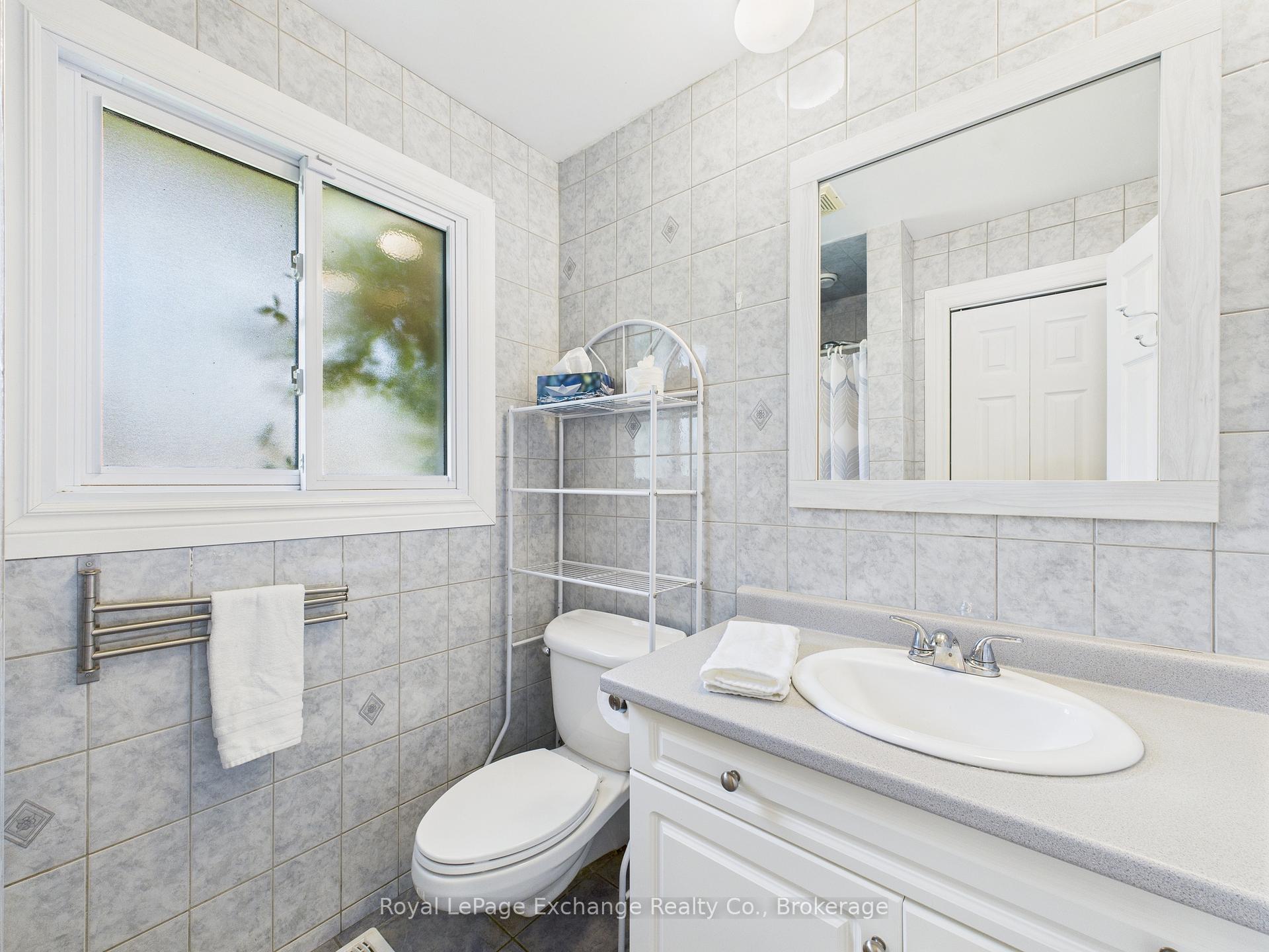 Photo 12 of 176 Diagonal Road, North Huron, Wingham — HOMEH