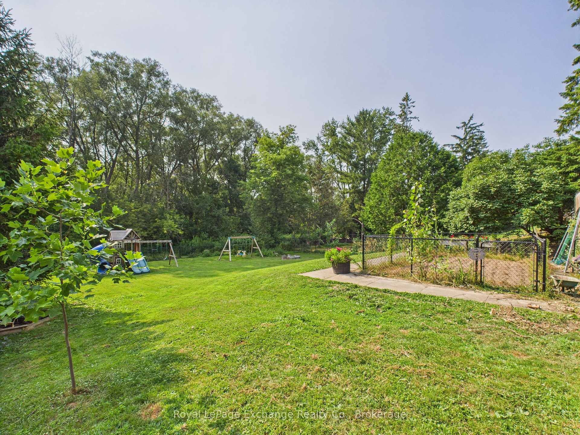 Photo 42 of 176 Diagonal Road, North Huron, Wingham — HOMEH
