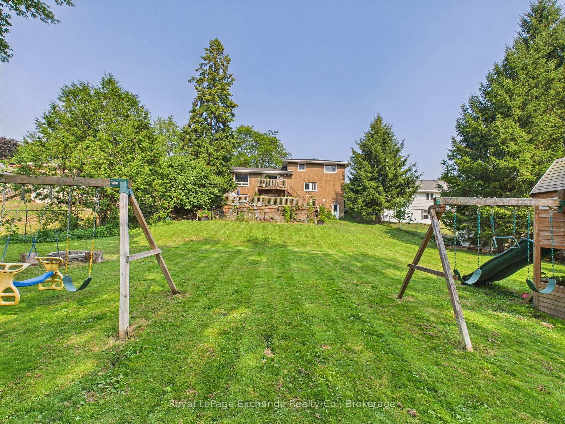 Photo 41 of 176 Diagonal Road, North Huron, Wingham — HOMEH