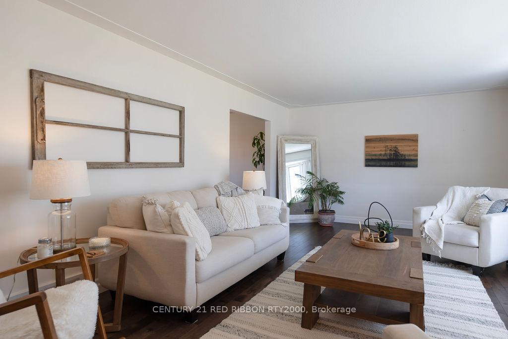 Photo 15 of 218 Riverview Drive, Strathroy-Caradoc, NE — HOMEH