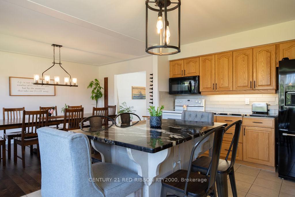 Photo 16 of 218 Riverview Drive, Strathroy-Caradoc, NE — HOMEH