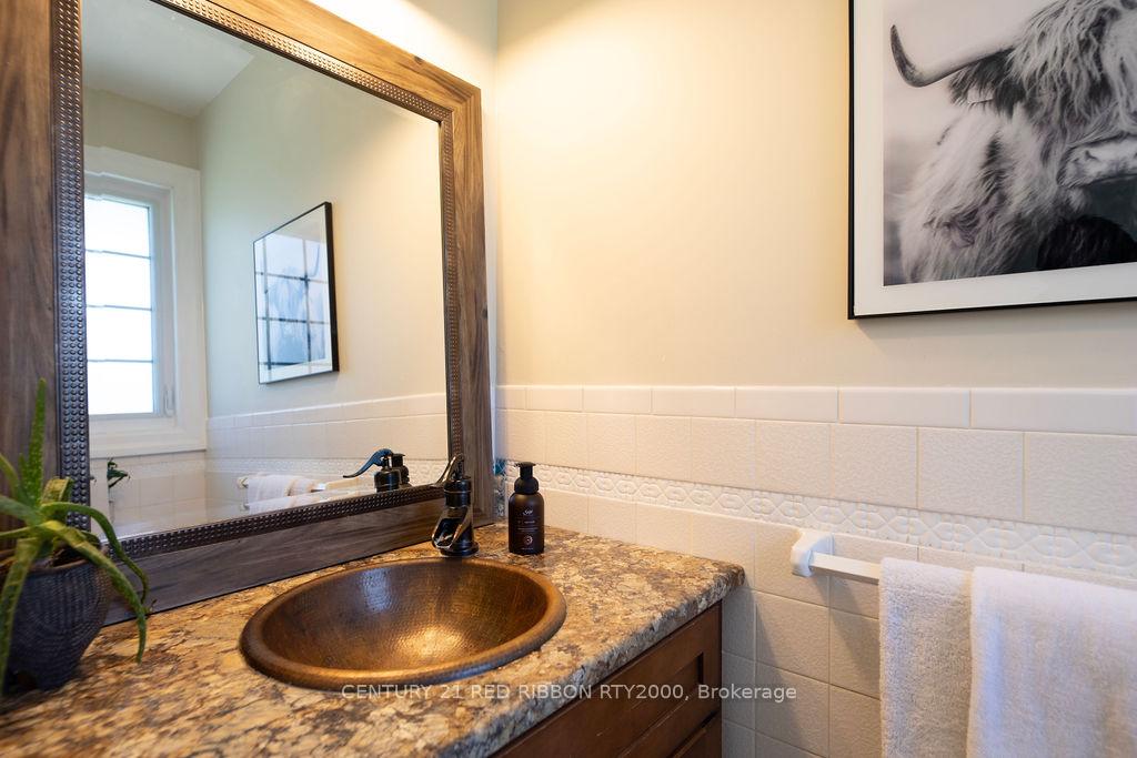 Photo 13 of 218 Riverview Drive, Strathroy-Caradoc, NE — HOMEH