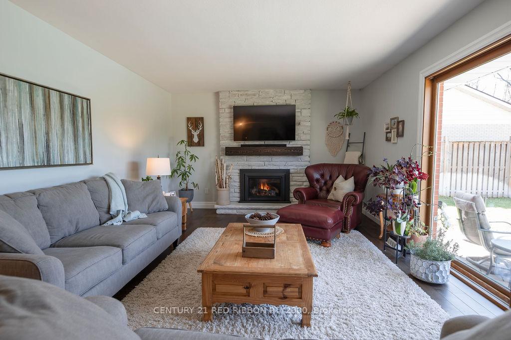 Photo 30 of 218 Riverview Drive, Strathroy-Caradoc, NE — HOMEH