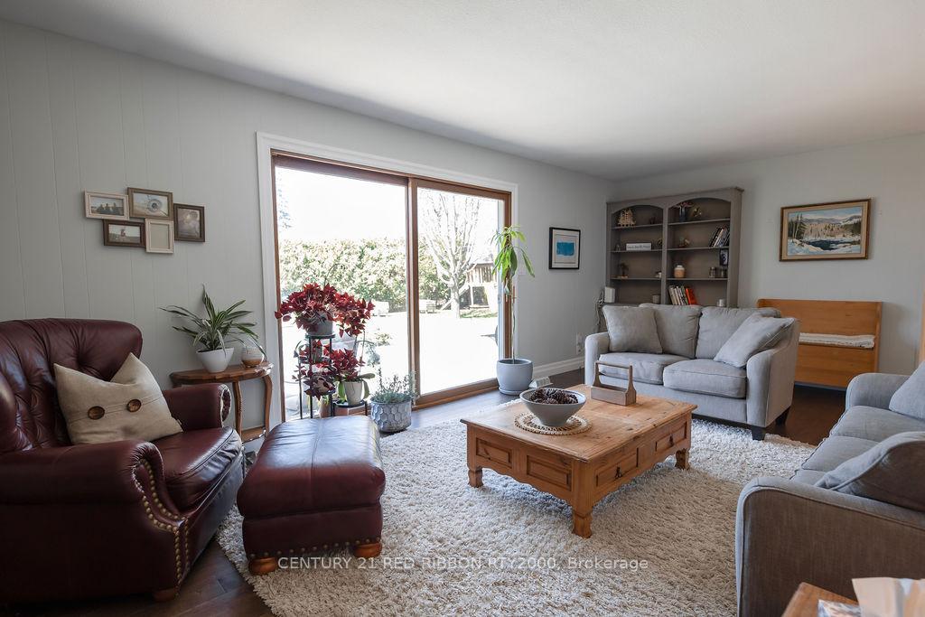 Photo 20 of 218 Riverview Drive, Strathroy-Caradoc, NE — HOMEH