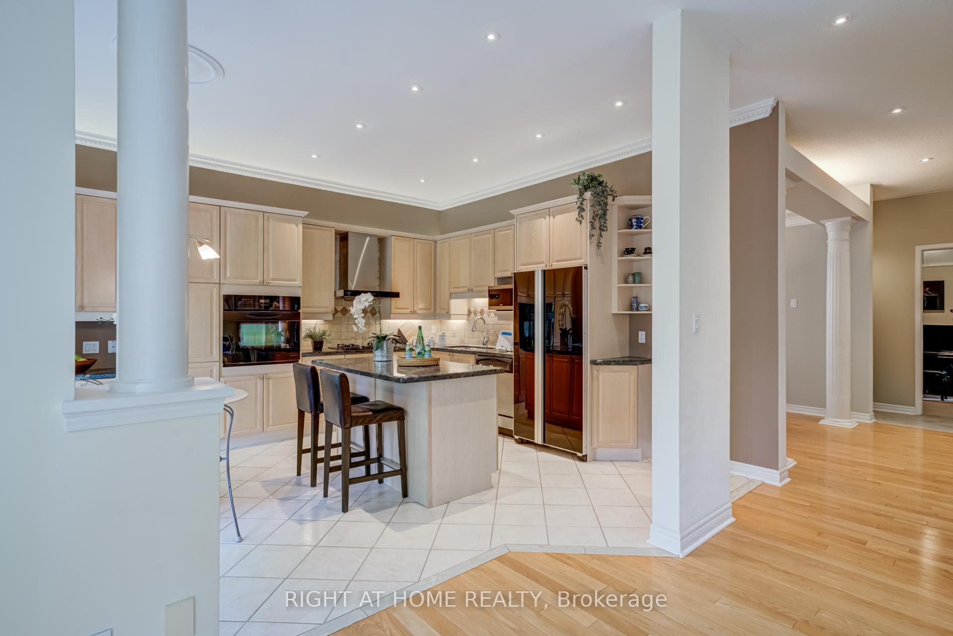 Photo 28 of 26 Greencroft Crescent, Markham, Unionville — HOMEH