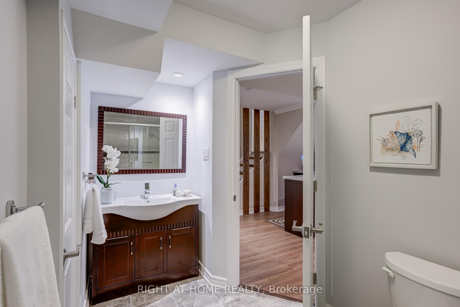Photo 33 of 26 Greencroft Crescent, Markham, Unionville — HOMEH