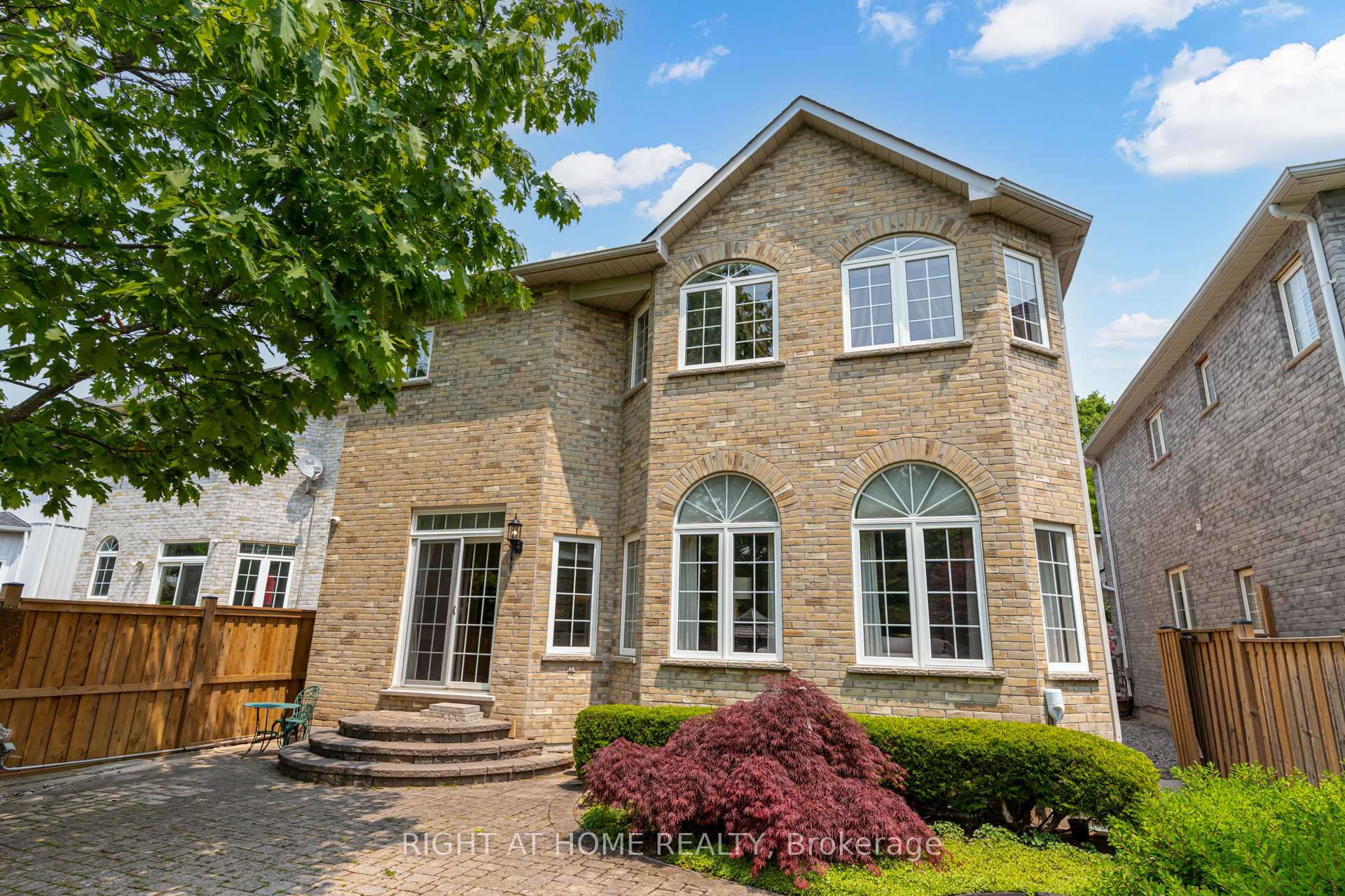Photo 40 of 26 Greencroft Crescent, Markham, Unionville — HOMEH
