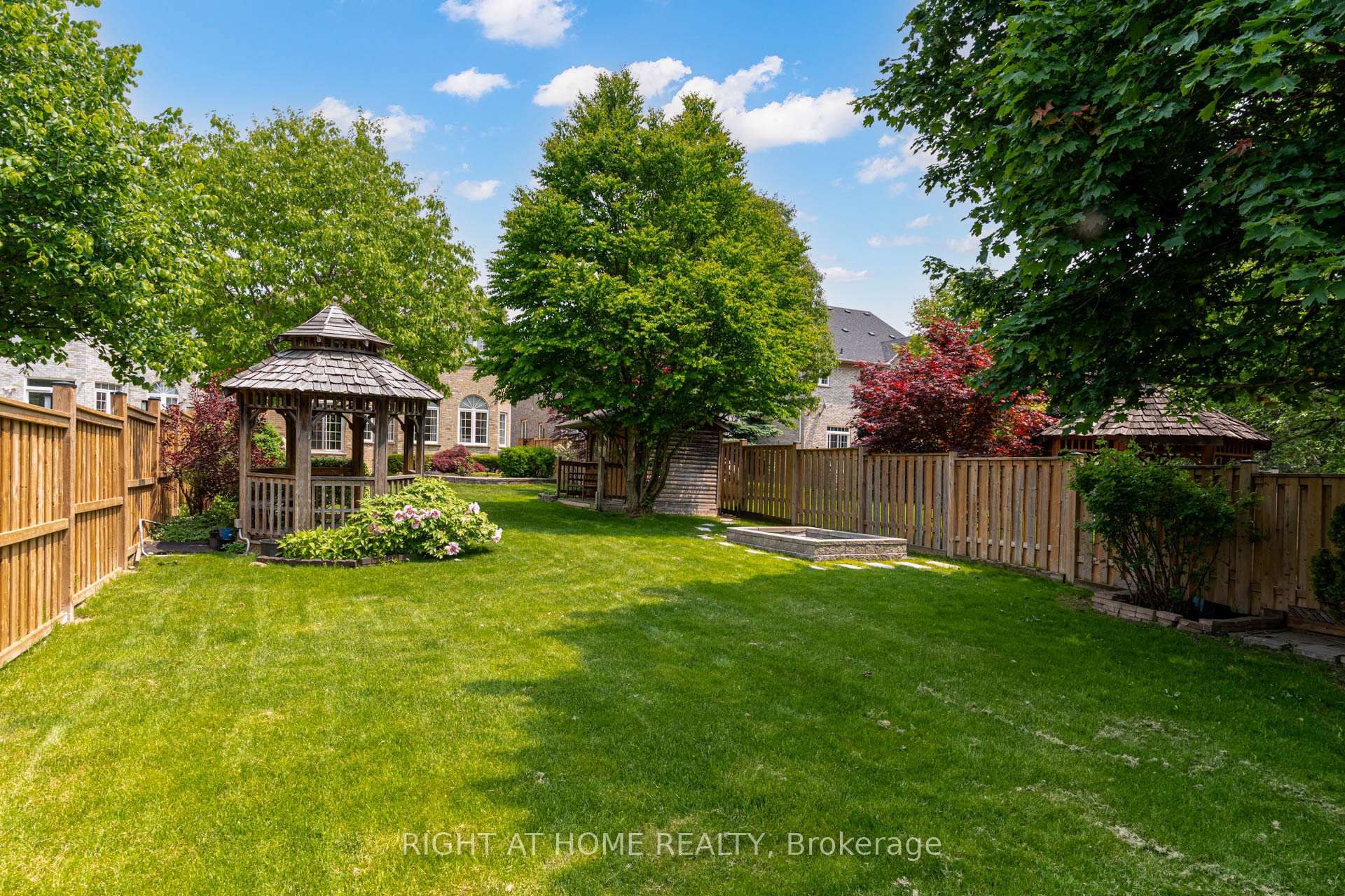 Photo 43 of 26 Greencroft Crescent, Markham, Unionville — HOMEH