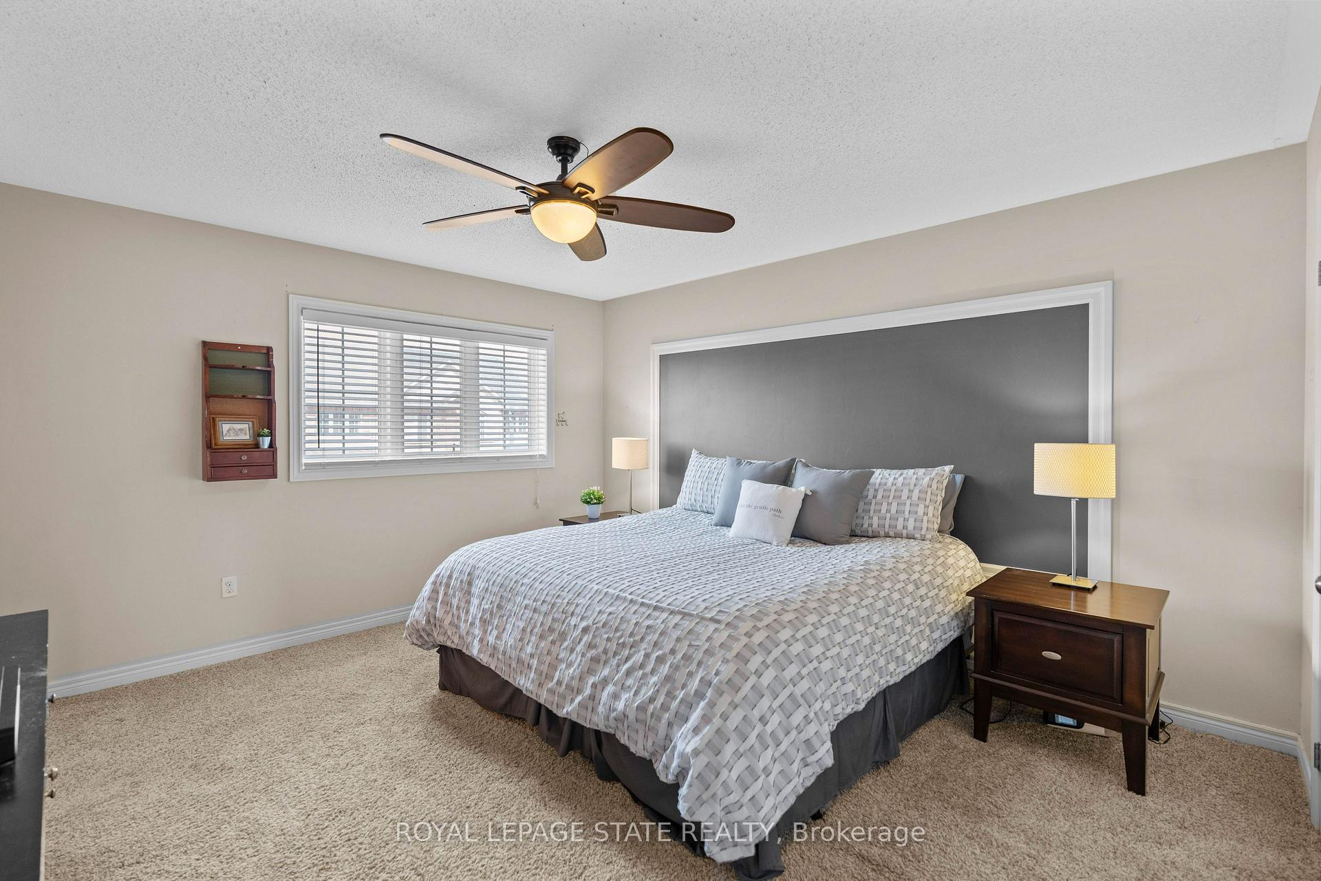 Photo 15 of 27 Marina Point Crescent, Hamilton, Stoney Creek — HOMEH