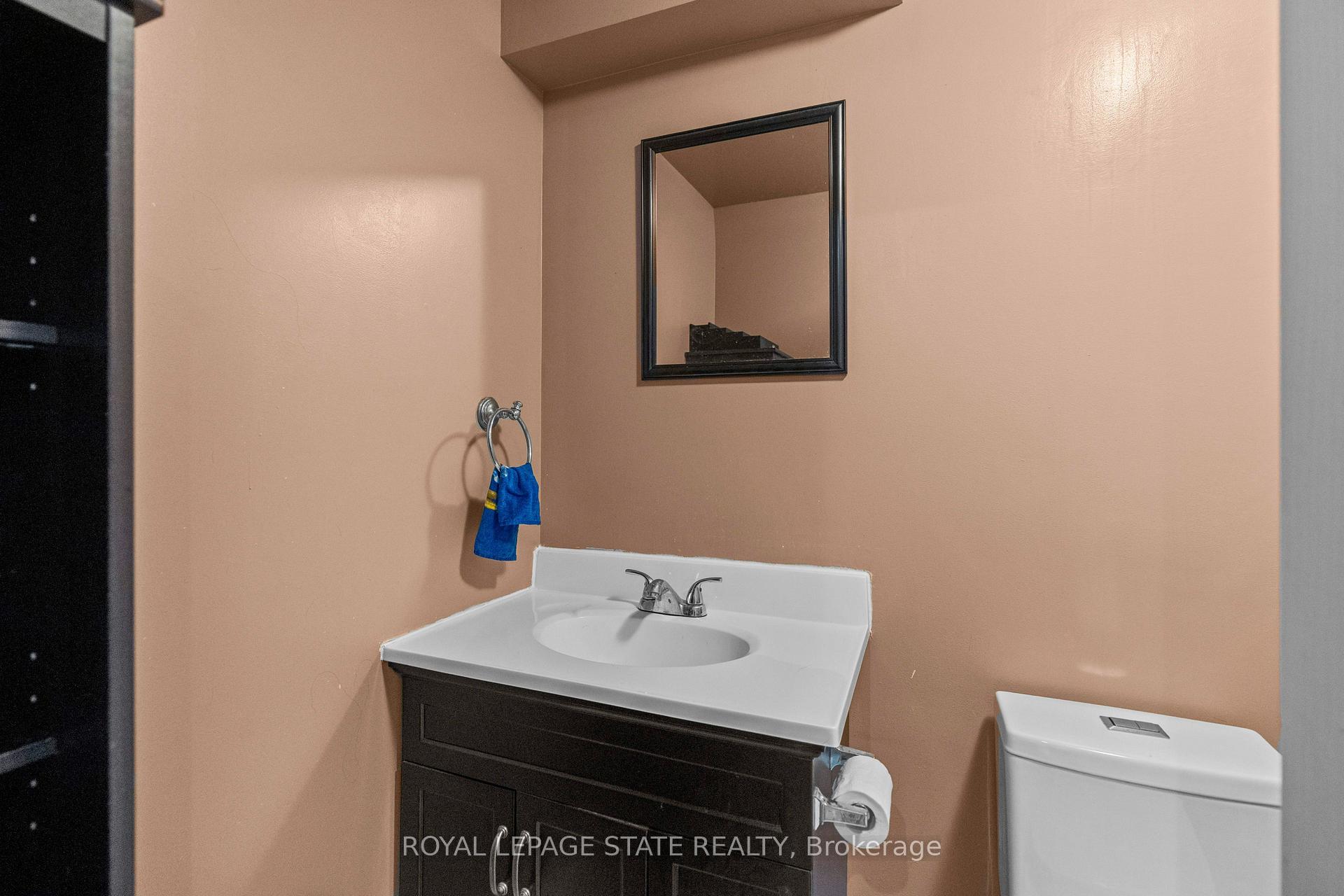 Photo 28 of 27 Marina Point Crescent, Hamilton, Stoney Creek — HOMEH