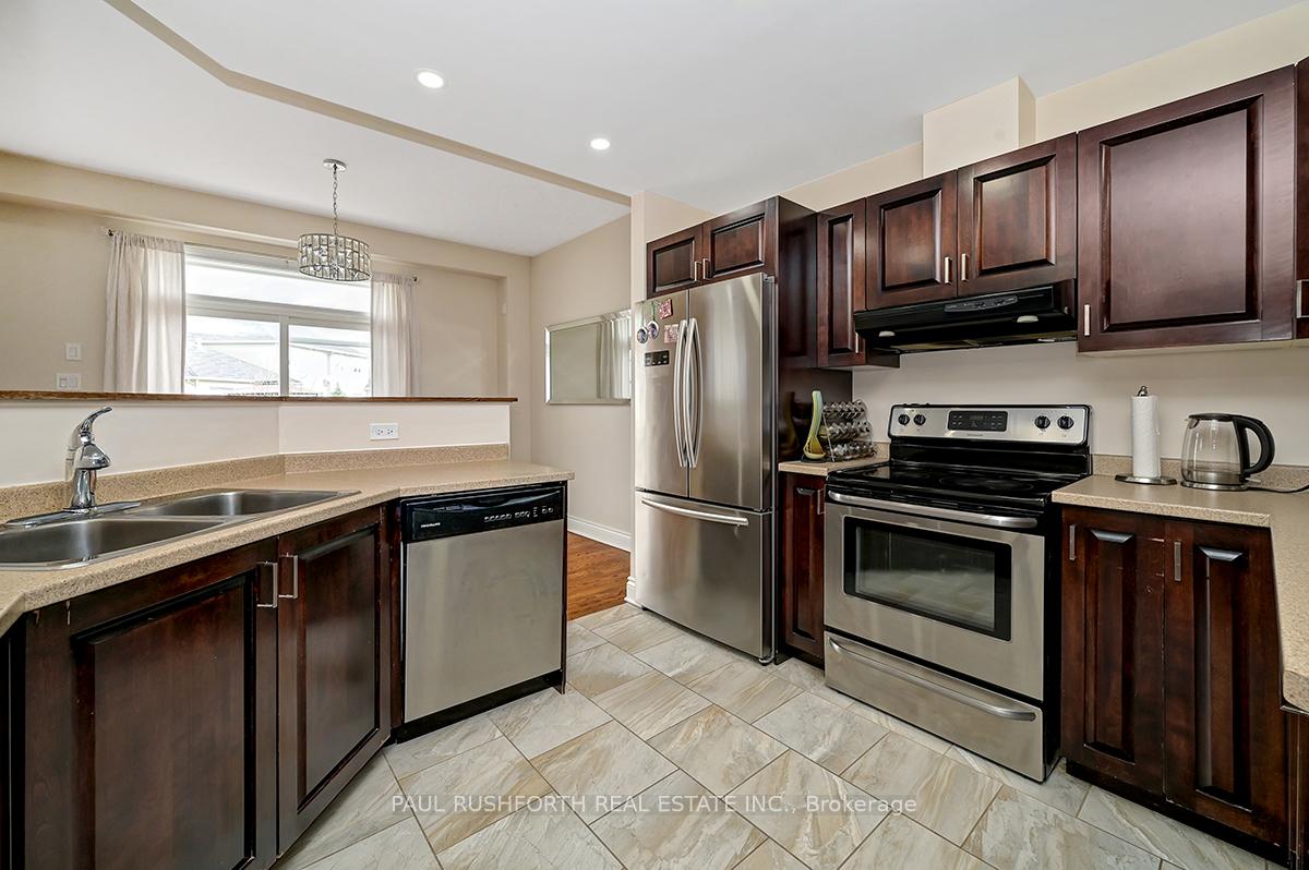 Photo 10 of 114 Bert Hall Street, Arnprior — HOMEH