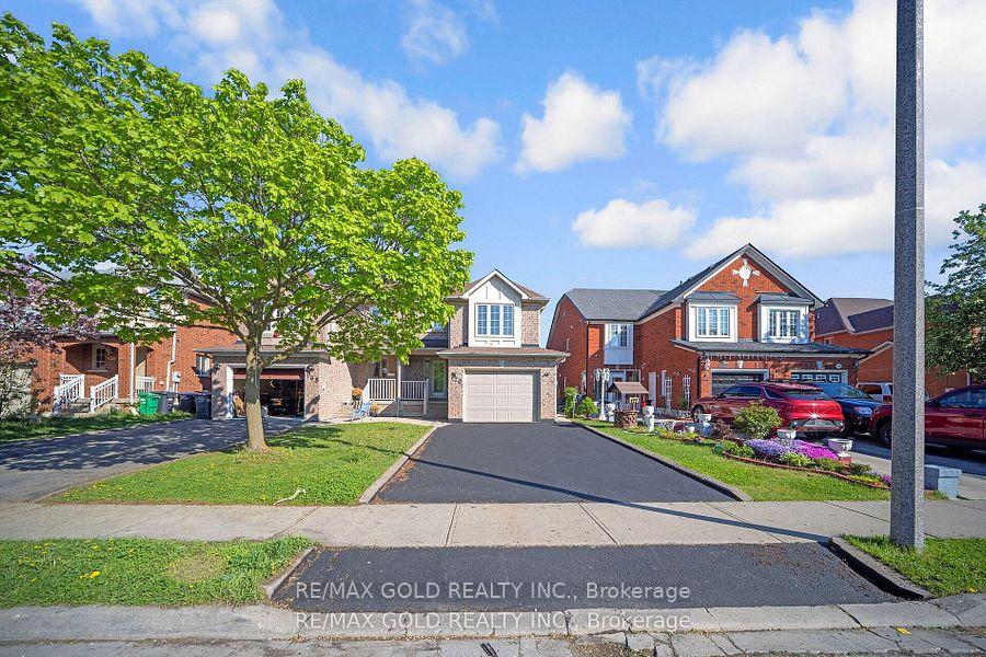 Photo 1 of 170 Desert Sand Drive, Brampton, Sandringham-Wellington — HOMEH