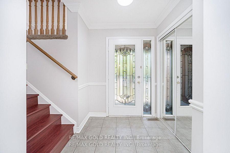 Photo 3 of 170 Desert Sand Drive, Brampton, Sandringham-Wellington — HOMEH