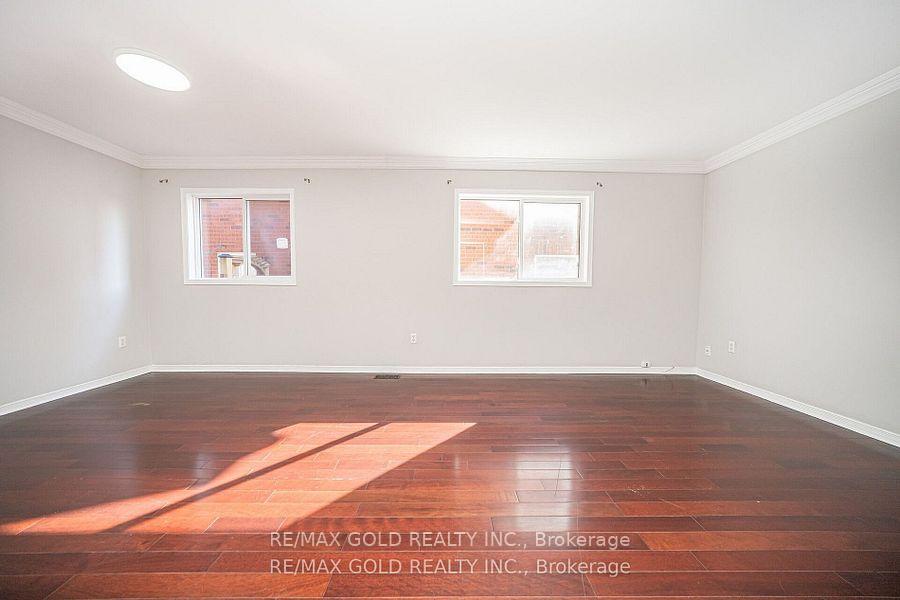 Photo 20 of 170 Desert Sand Drive, Brampton, Sandringham-Wellington — HOMEH