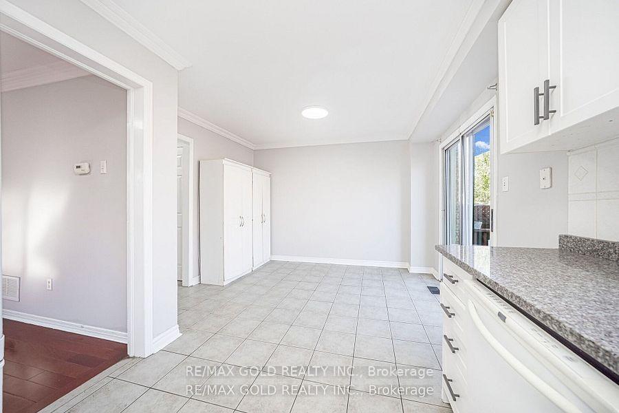 Photo 25 of 170 Desert Sand Drive, Brampton, Sandringham-Wellington — HOMEH