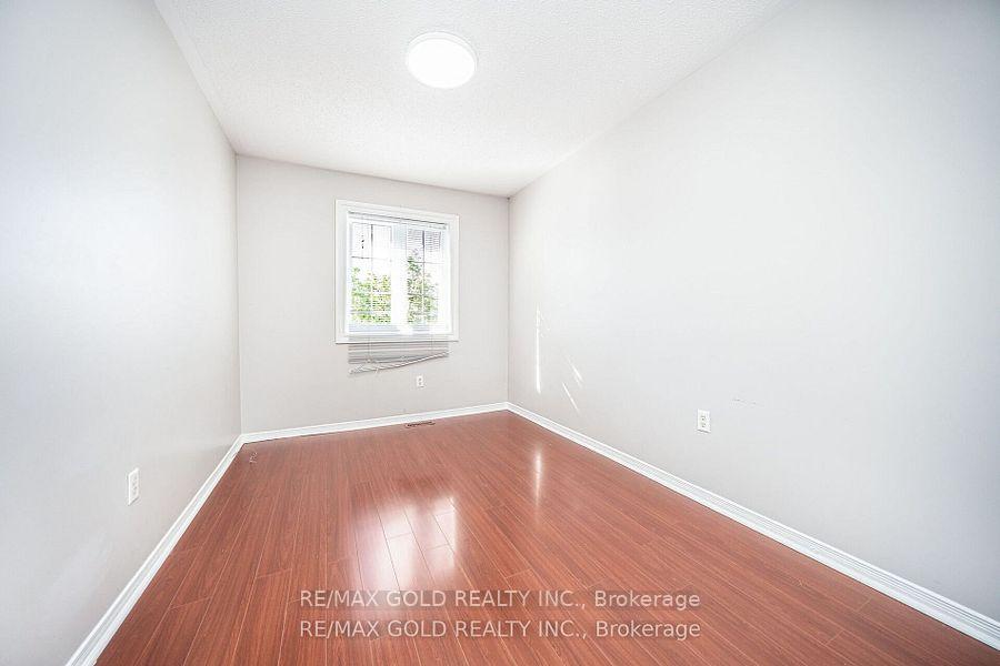 Photo 30 of 170 Desert Sand Drive, Brampton, Sandringham-Wellington — HOMEH