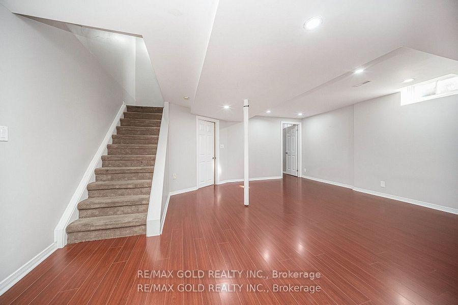 Photo 35 of 170 Desert Sand Drive, Brampton, Sandringham-Wellington — HOMEH