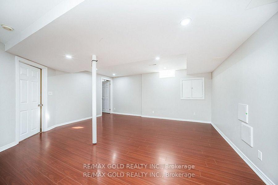 Photo 34 of 170 Desert Sand Drive, Brampton, Sandringham-Wellington — HOMEH