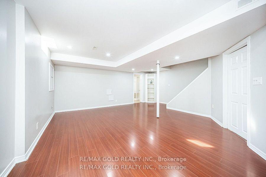 Photo 40 of 170 Desert Sand Drive, Brampton, Sandringham-Wellington — HOMEH