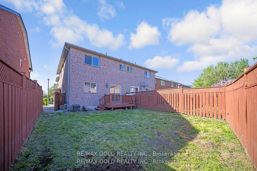 Photo 48 of 170 Desert Sand Drive, Brampton, Sandringham-Wellington — HOMEH