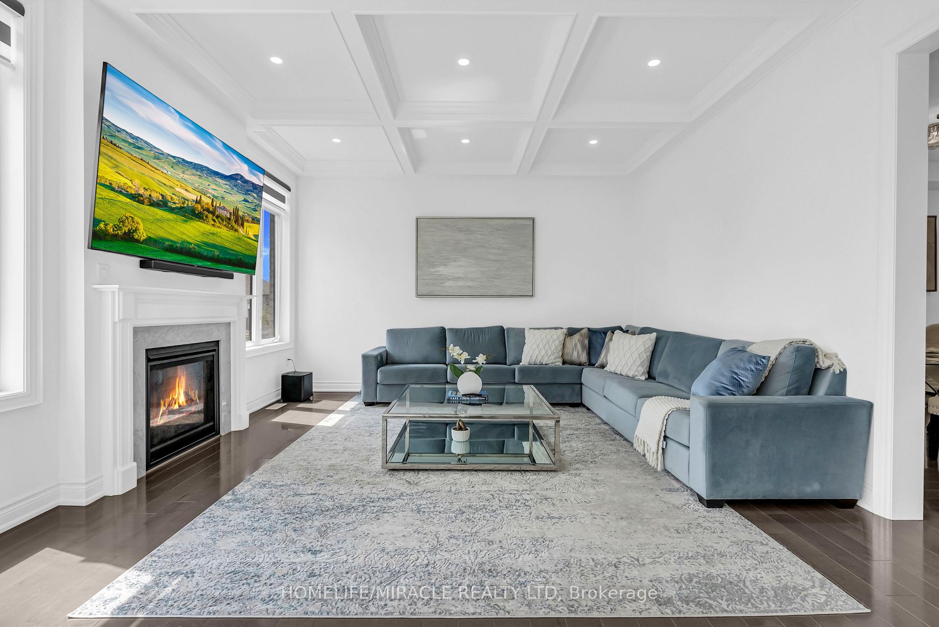 Photo 26 of 9 Galen Crescent, Vaughan, Kleinburg — HOMEH
