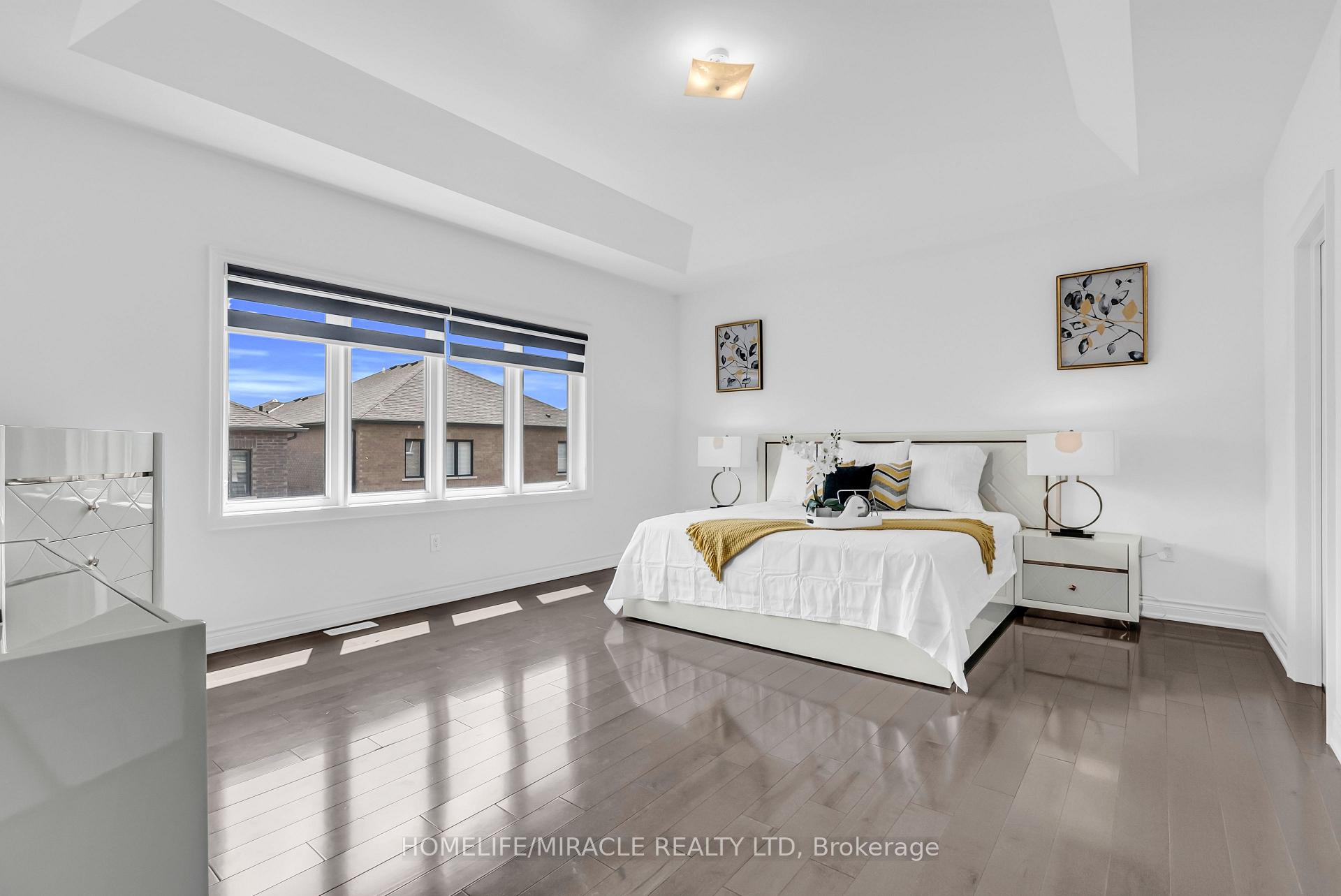 Photo 43 of 9 Galen Crescent, Vaughan, Kleinburg — HOMEH