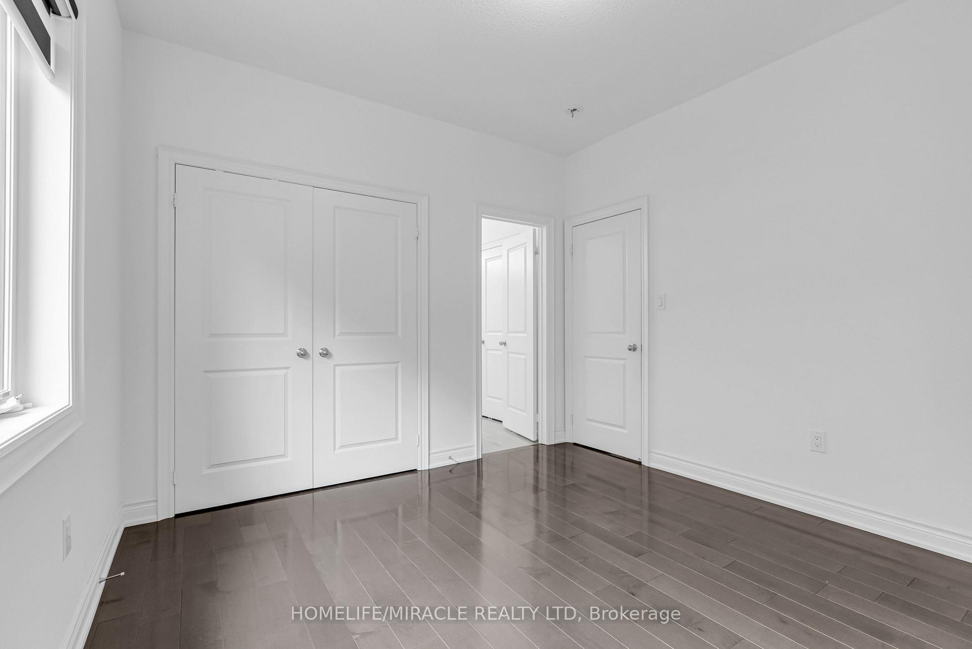 Photo 36 of 9 Galen Crescent, Vaughan, Kleinburg — HOMEH
