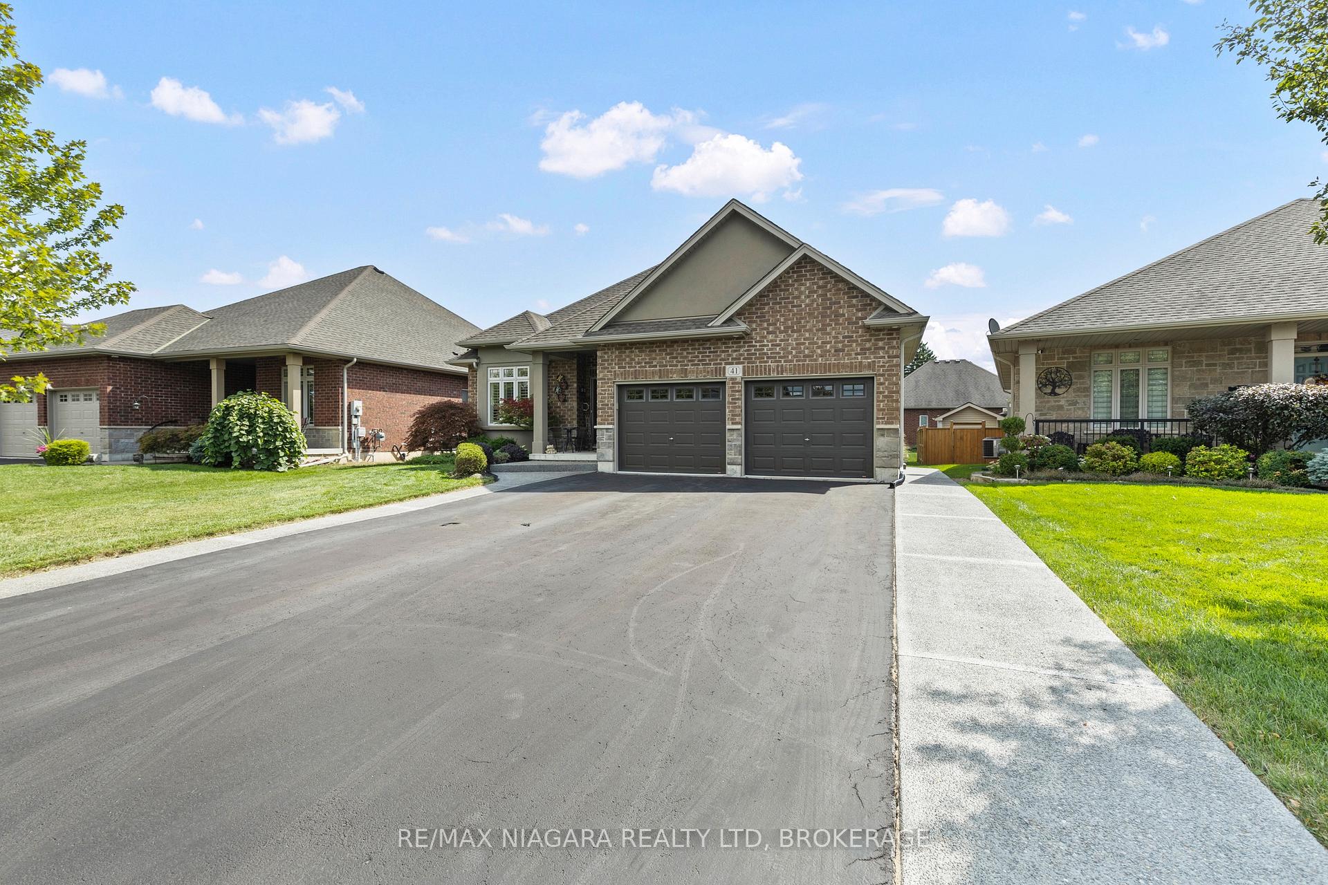 Photo 19 of 41 Creekside Drive, Welland, Coyle Creek — HOMEH