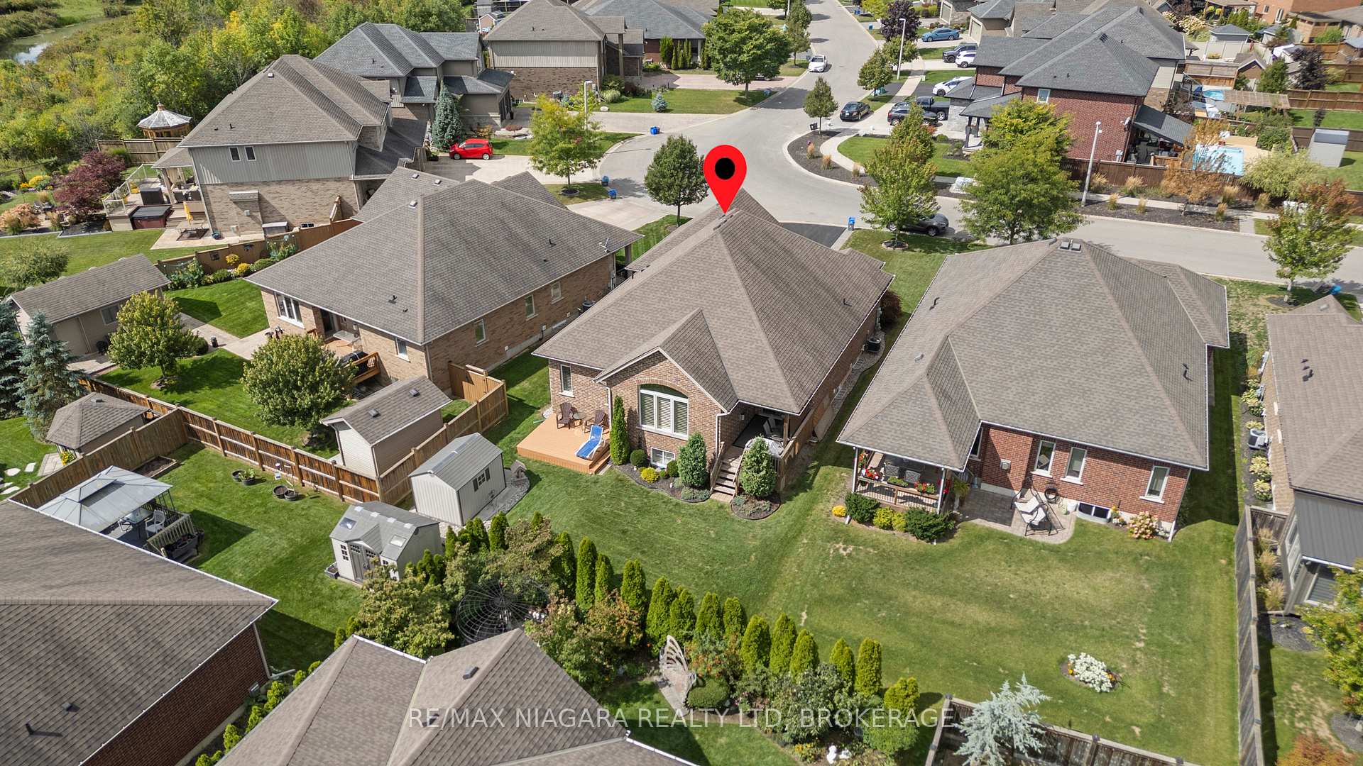 Photo 35 of 41 Creekside Drive, Welland, Coyle Creek — HOMEH
