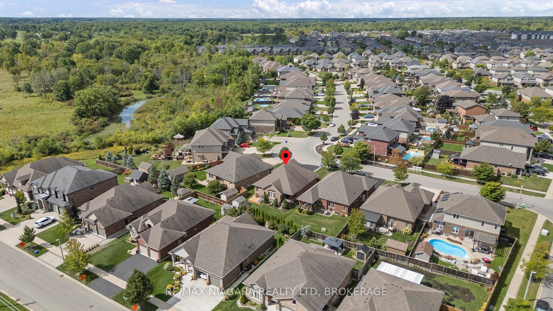 Photo 46 of 41 Creekside Drive, Welland, Coyle Creek — HOMEH
