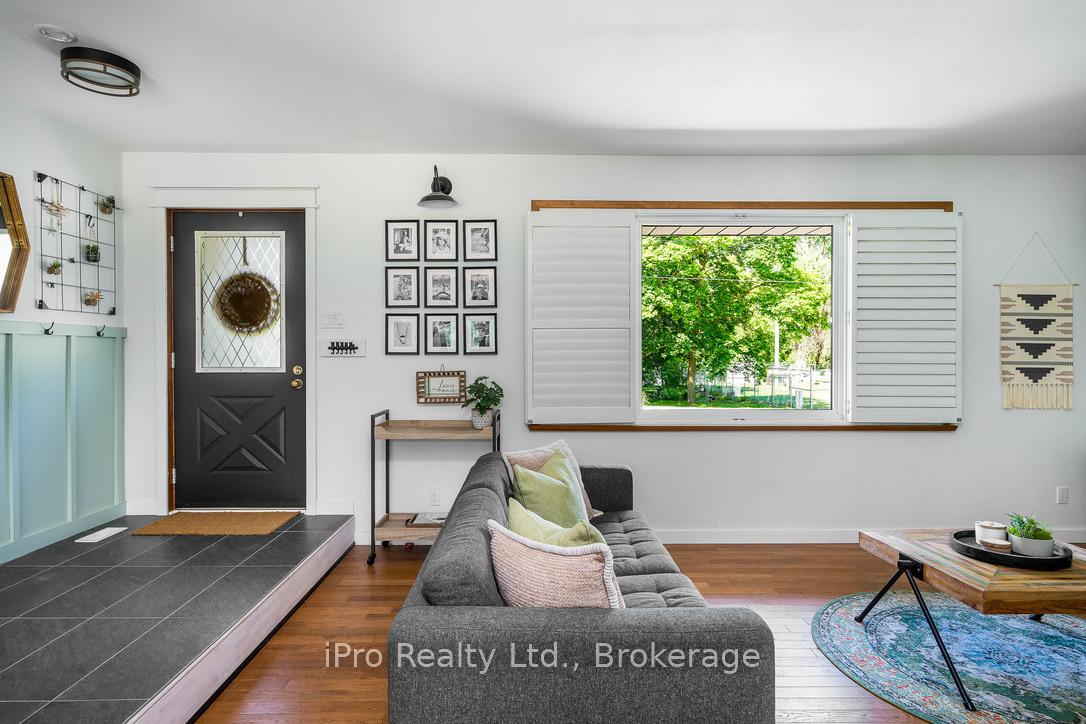 Photo 15 of 211 Dominion Drive, Clearview, Stayner — HOMEH
