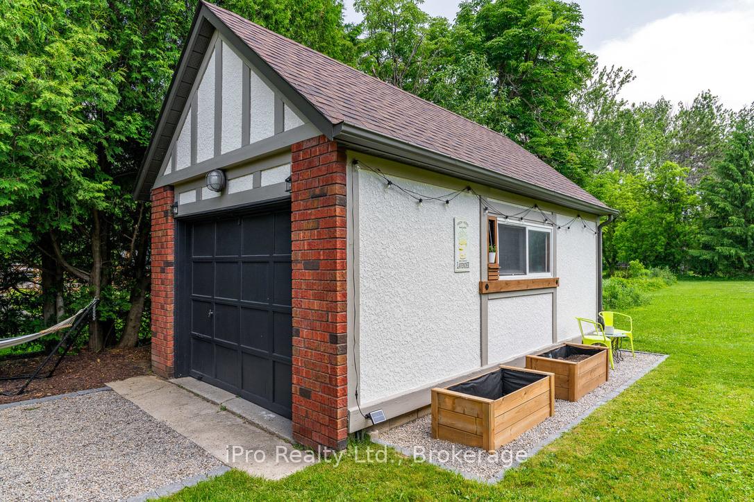 Photo 39 of 211 Dominion Drive, Clearview, Stayner — HOMEH