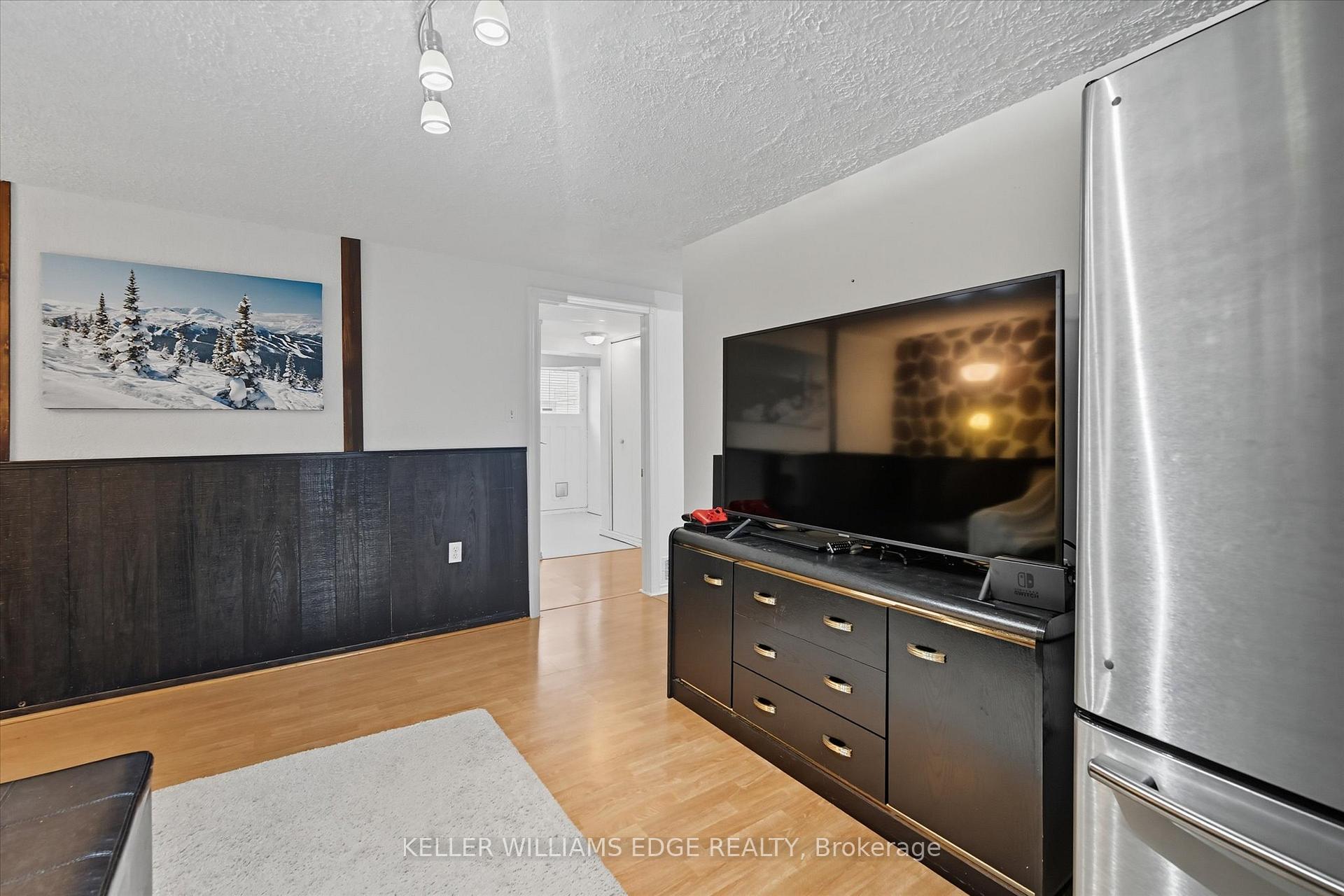 Photo 18 of 78 Gardiner Drive, Hamilton, Gilkson — HOMEH
