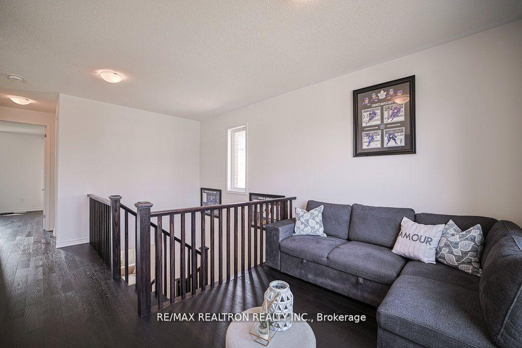 Photo 6 of 1859 Weeping Willow Lane, Pickering, Rural Pickering — HOMEH