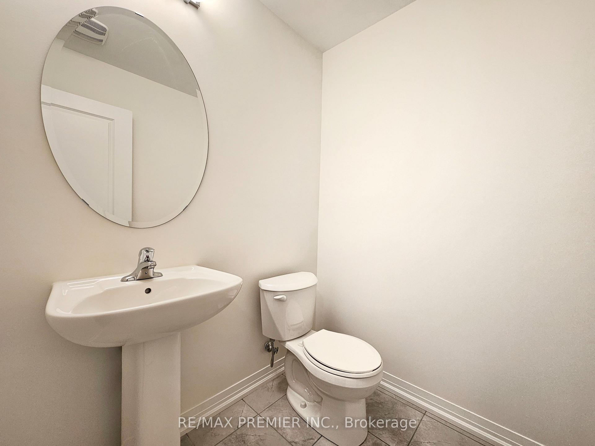 Photo 9 of 16 Cherry Hill Lane, Barrie, Painswick South — HOMEH