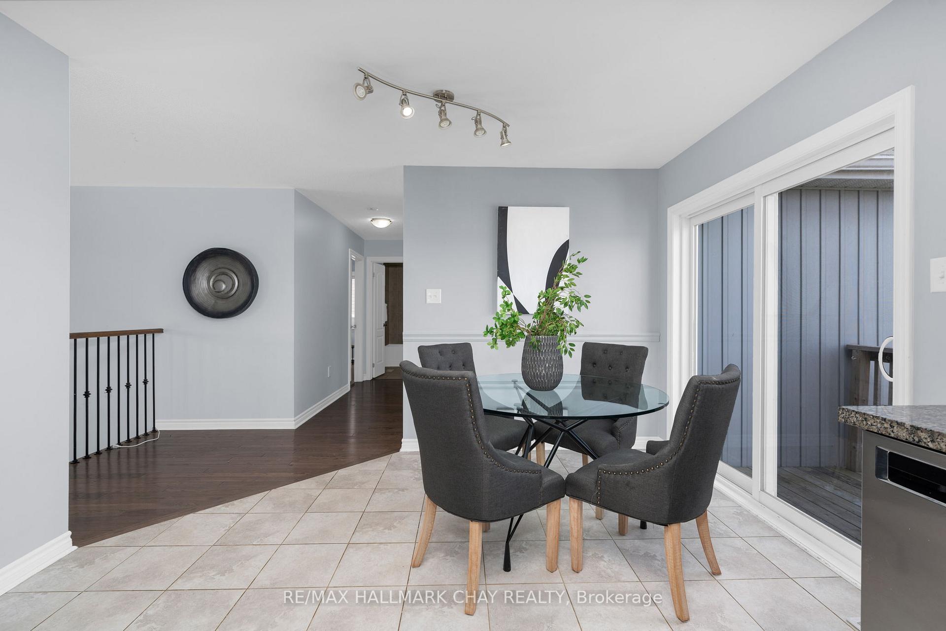 Photo 6 of 283 Regina Street, Clearview, Stayner — HOMEH