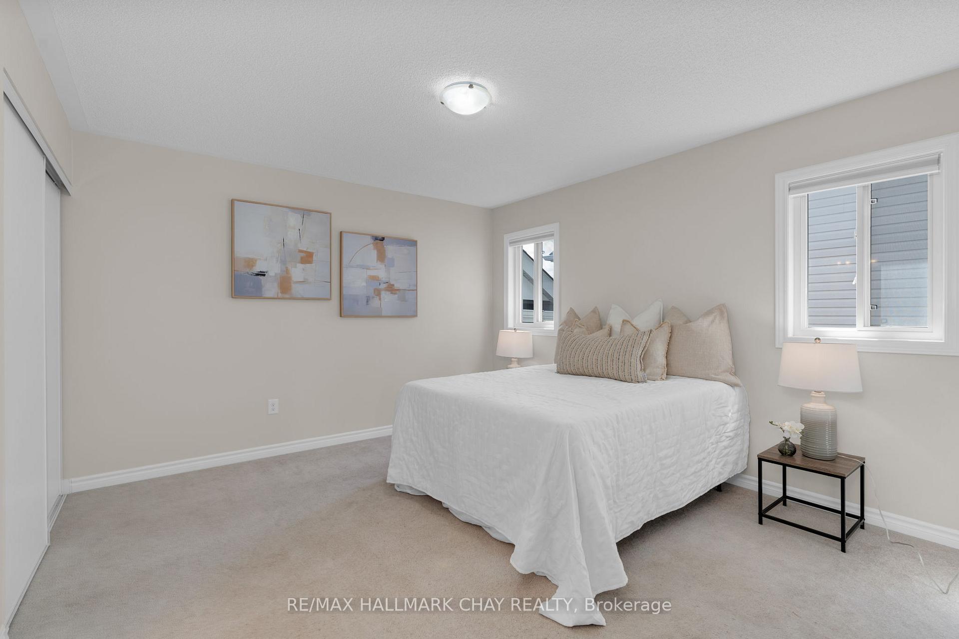 Photo 4 of 283 Regina Street, Clearview, Stayner — HOMEH