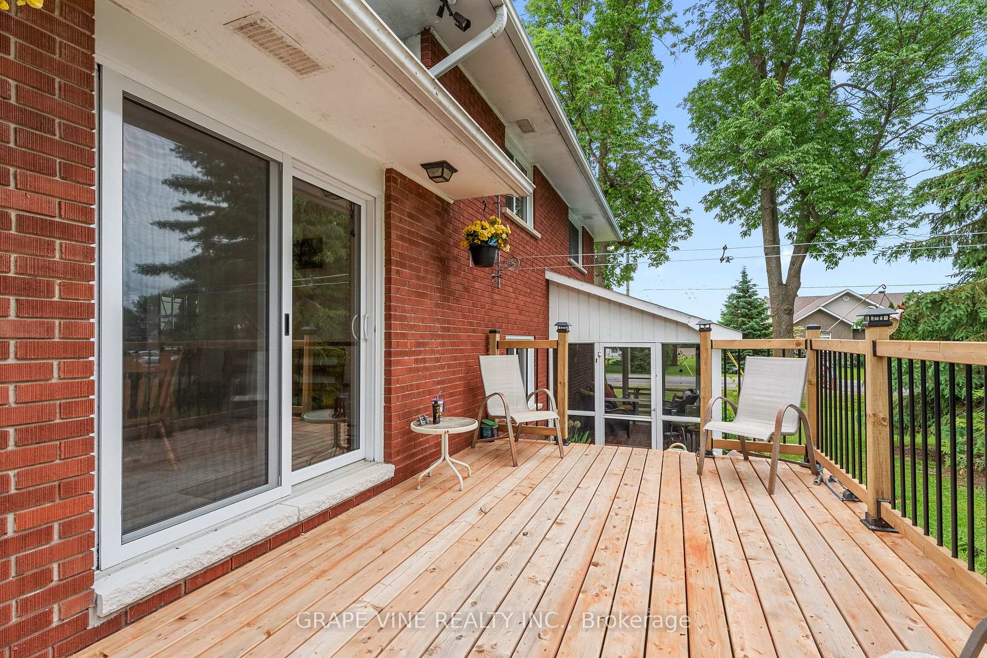 Photo 5 of 3698 Mcbean Street, Ottawa, Richmond — HOMEH