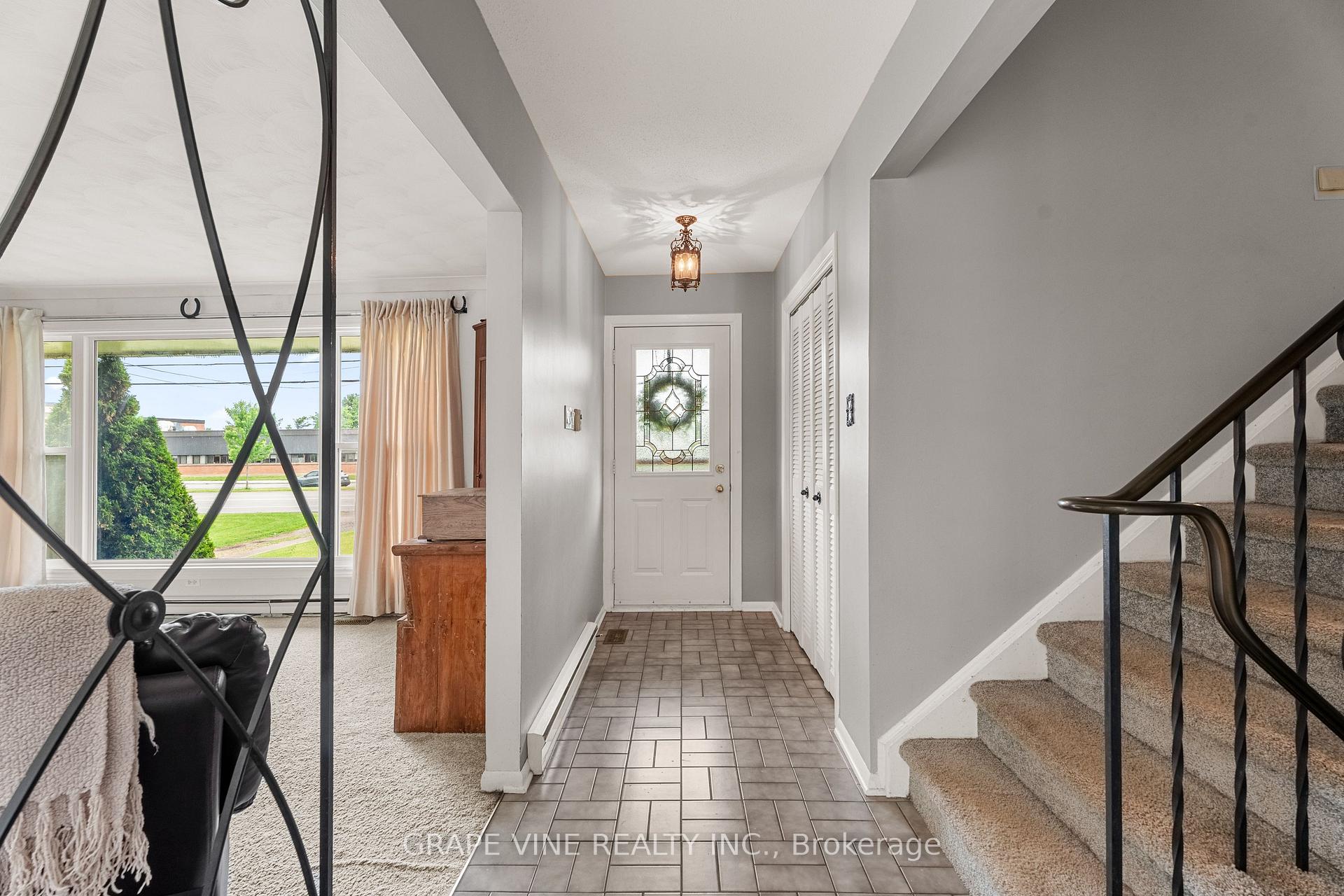 Photo 9 of 3698 Mcbean Street, Ottawa, Richmond — HOMEH