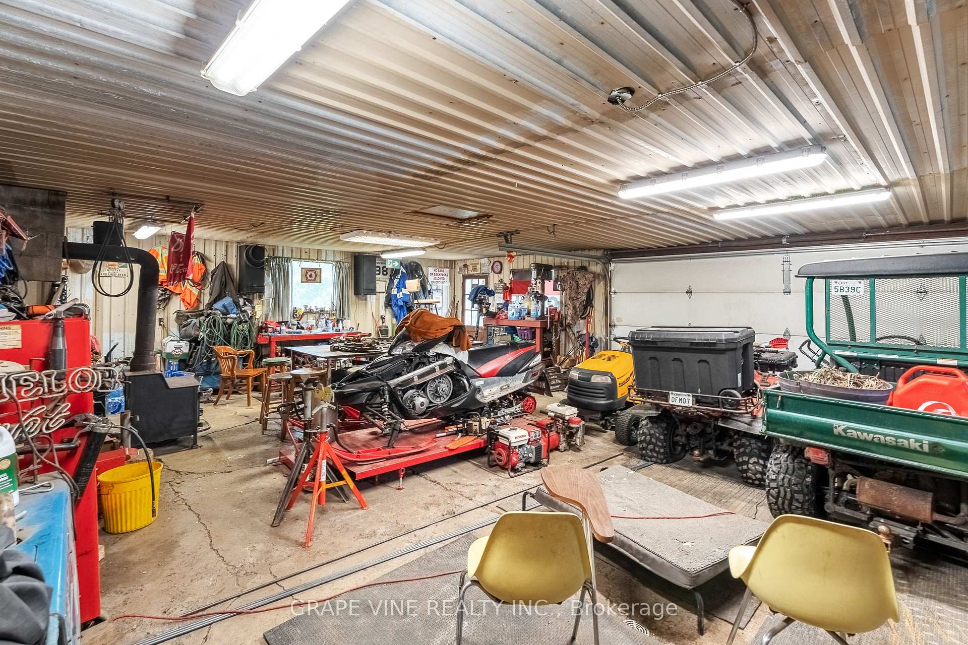 Photo 36 of 3698 Mcbean Street, Ottawa, Richmond — HOMEH