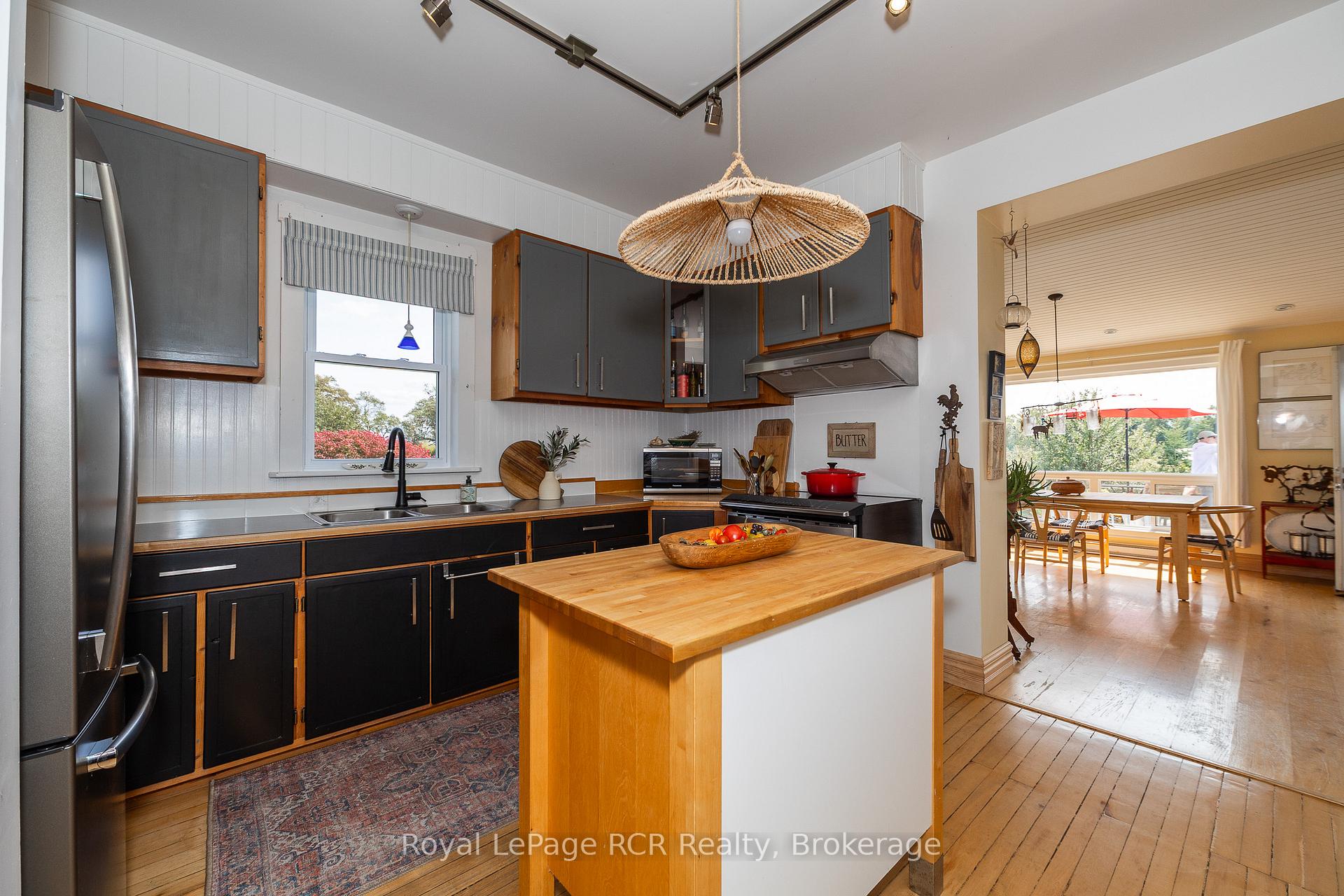 Photo 16 of 264384 Southgate Rd 26, Southgate — HOMEH
