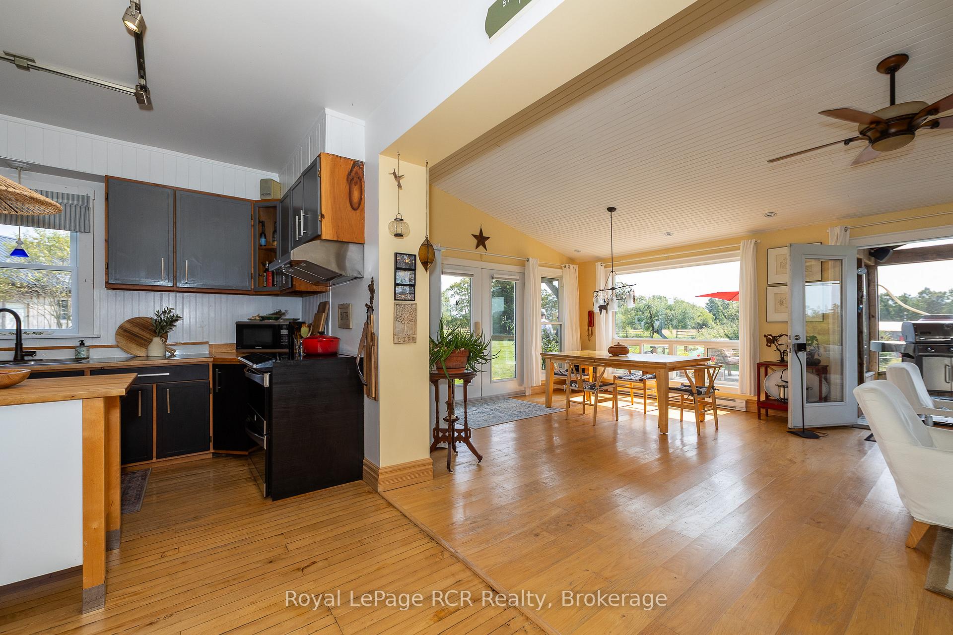 Photo 39 of 264384 Southgate Rd 26, Southgate — HOMEH
