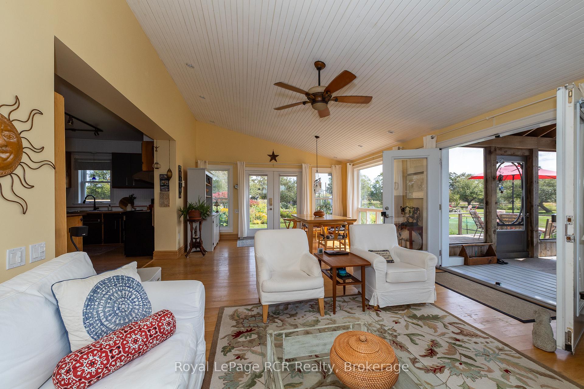 Photo 6 of 264384 Southgate Rd 26, Southgate — HOMEH