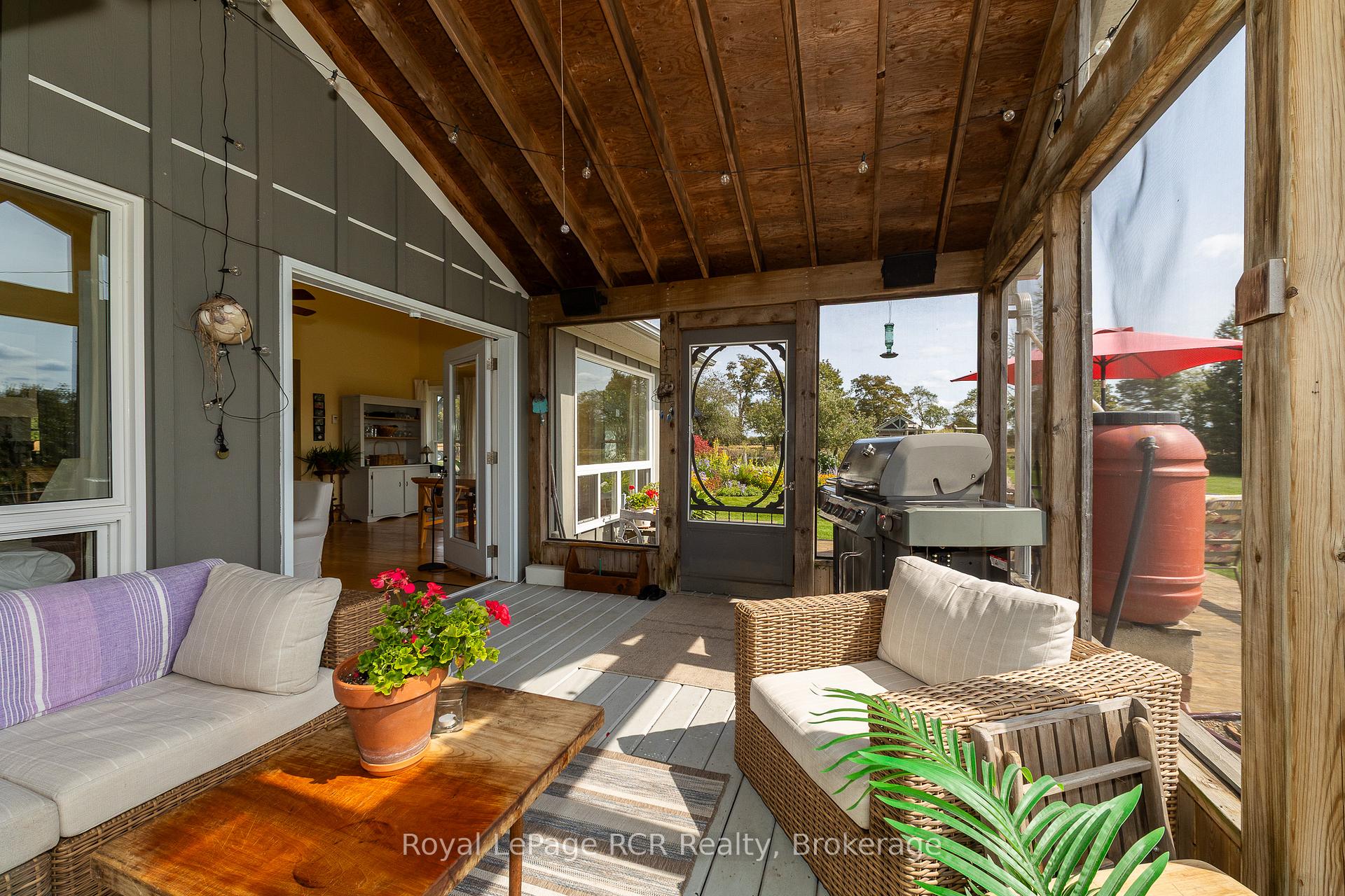 Photo 7 of 264384 Southgate Rd 26, Southgate — HOMEH