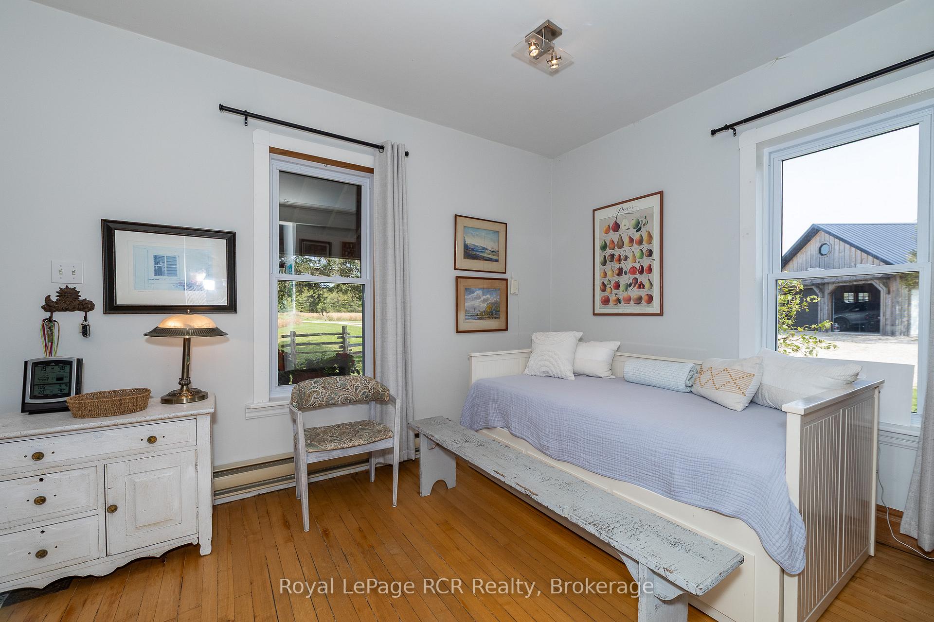 Photo 11 of 264384 Southgate Rd 26, Southgate — HOMEH