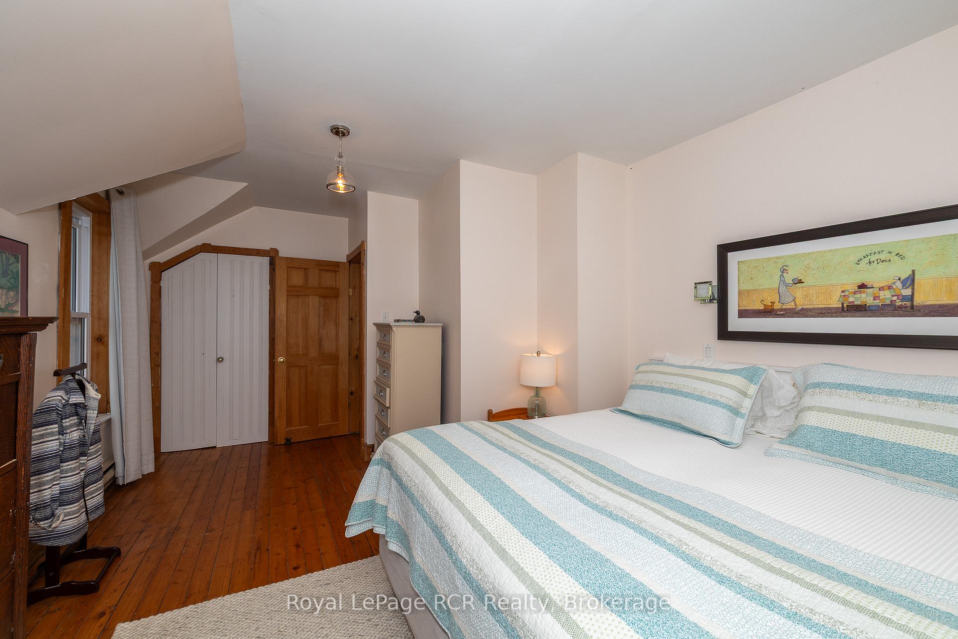 Photo 17 of 264384 Southgate Rd 26, Southgate — HOMEH