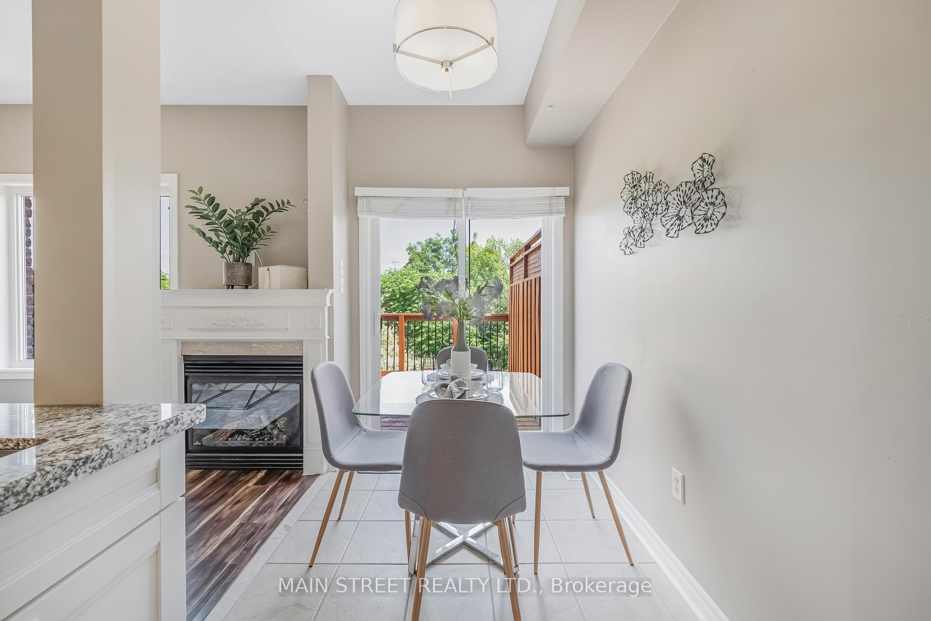 Photo 11 of 32 Arch Brown Court, Barrie, East Bayfield — HOMEH