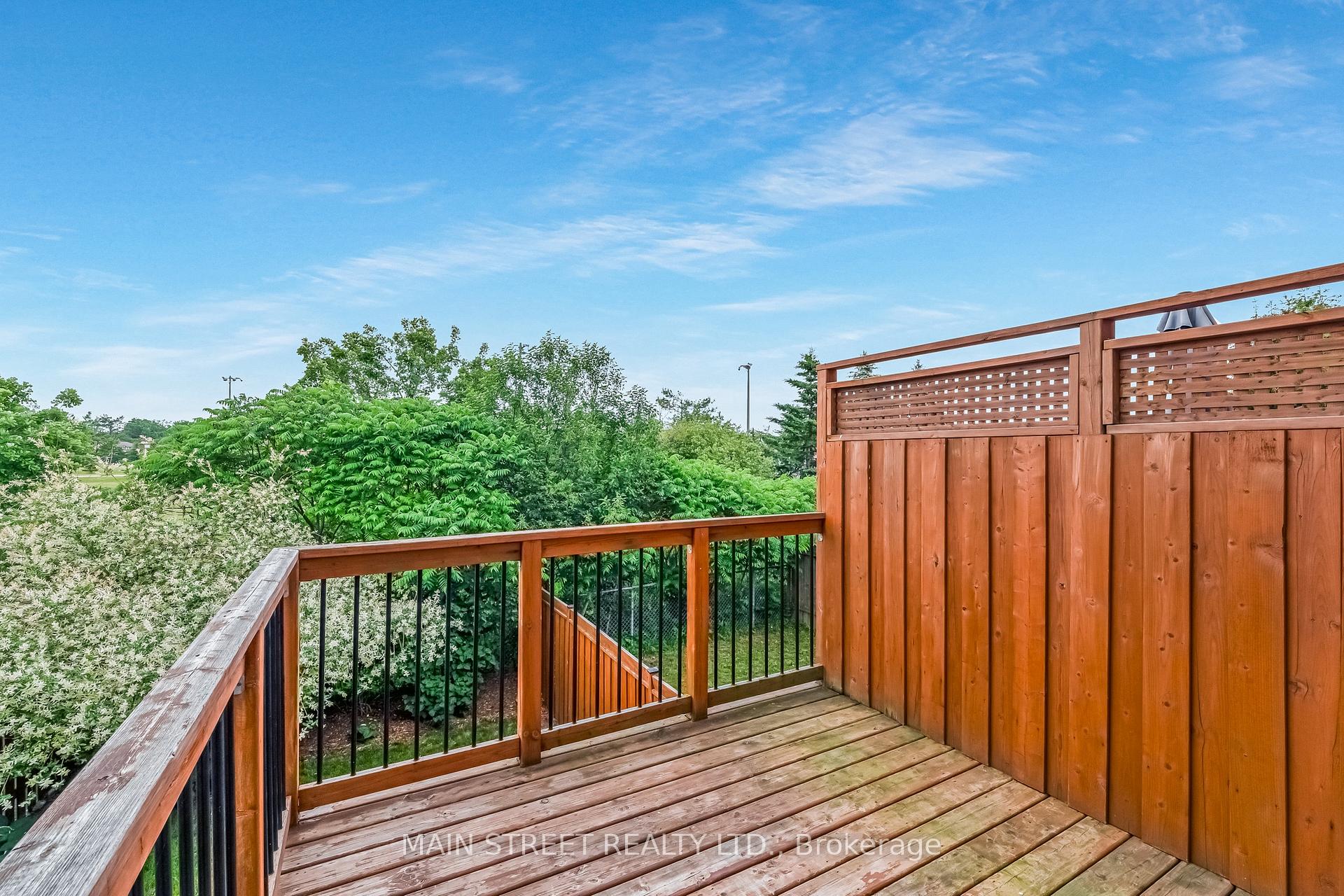 Photo 15 of 32 Arch Brown Court, Barrie, East Bayfield — HOMEH