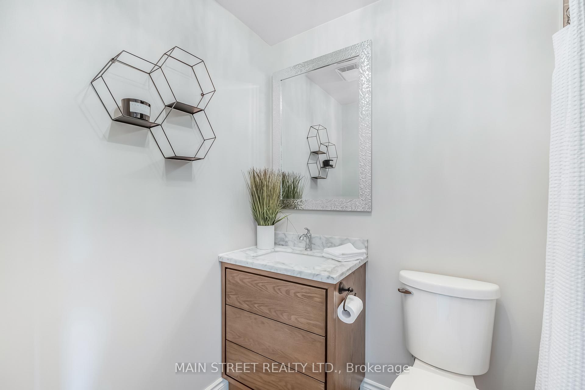 Photo 28 of 32 Arch Brown Court, Barrie, East Bayfield — HOMEH