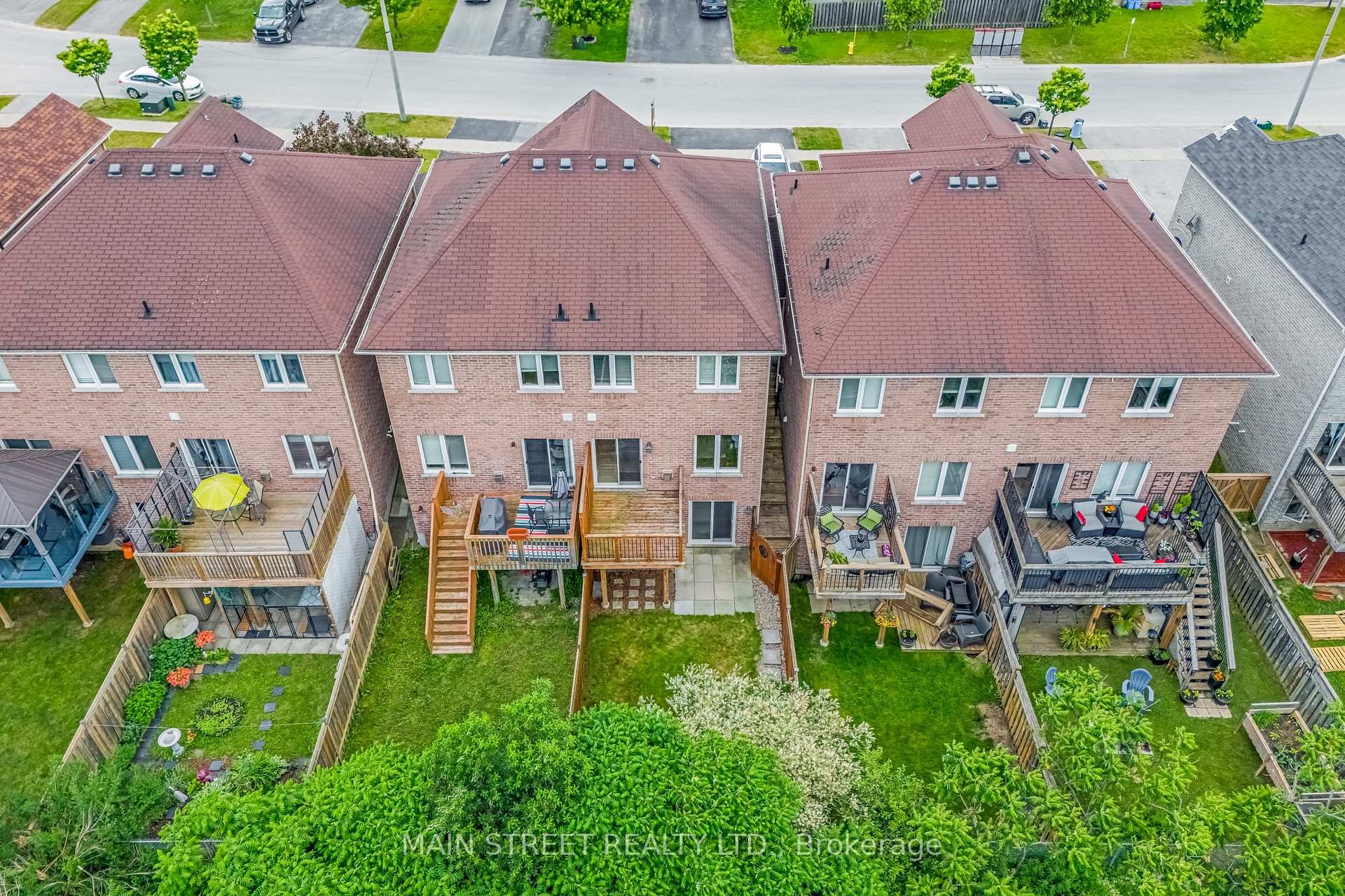 Photo 39 of 32 Arch Brown Court, Barrie, East Bayfield — HOMEH